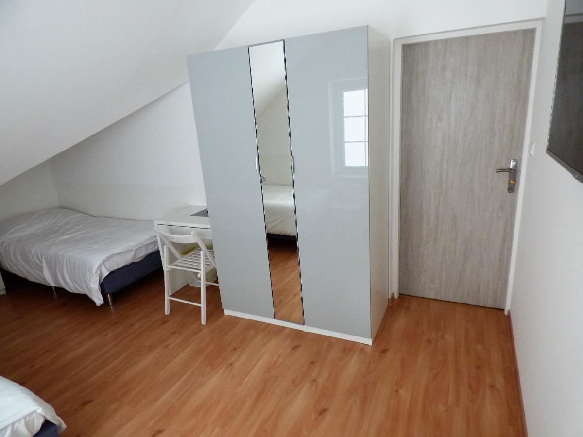Pokoje Pod Szyndzielnia Bielsko-Biała Esterno foto